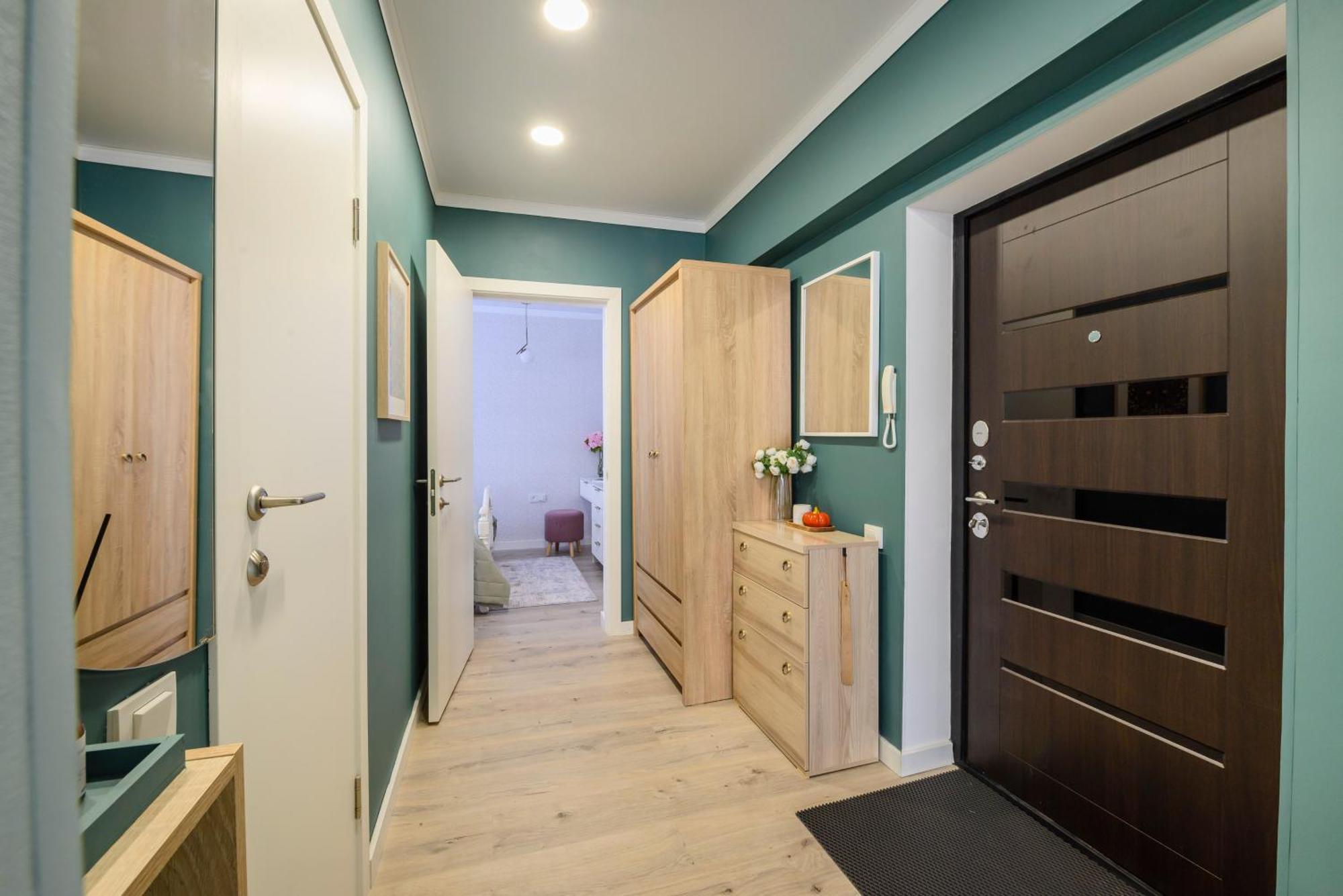 Mid-Century Charm Apartments В Центре Алматы Exterior photo